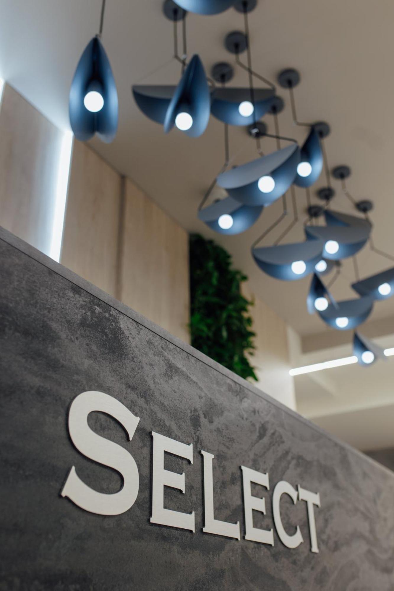 Select Hotel Львов Экстерьер фото