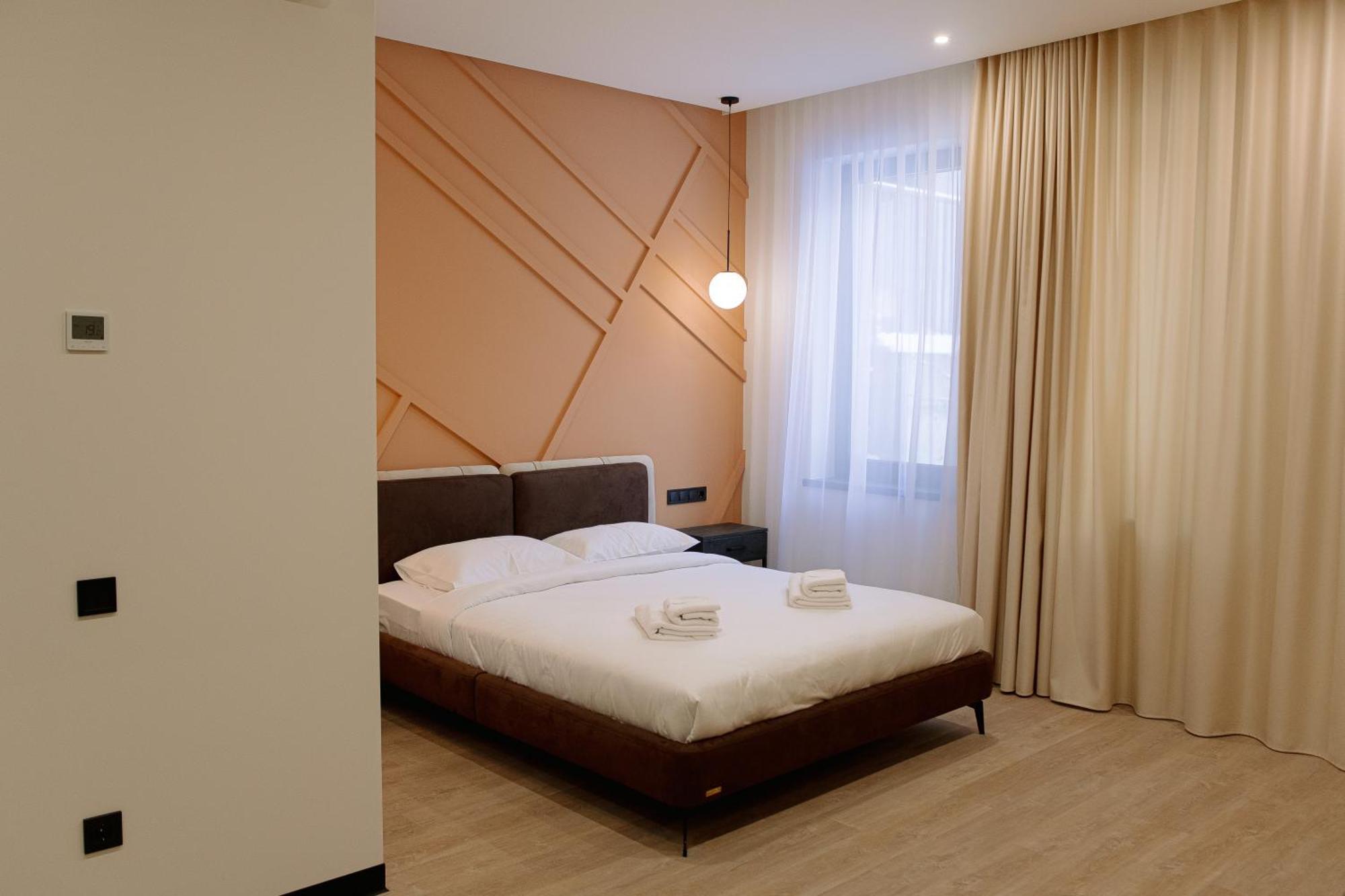 Select Hotel Львов Экстерьер фото