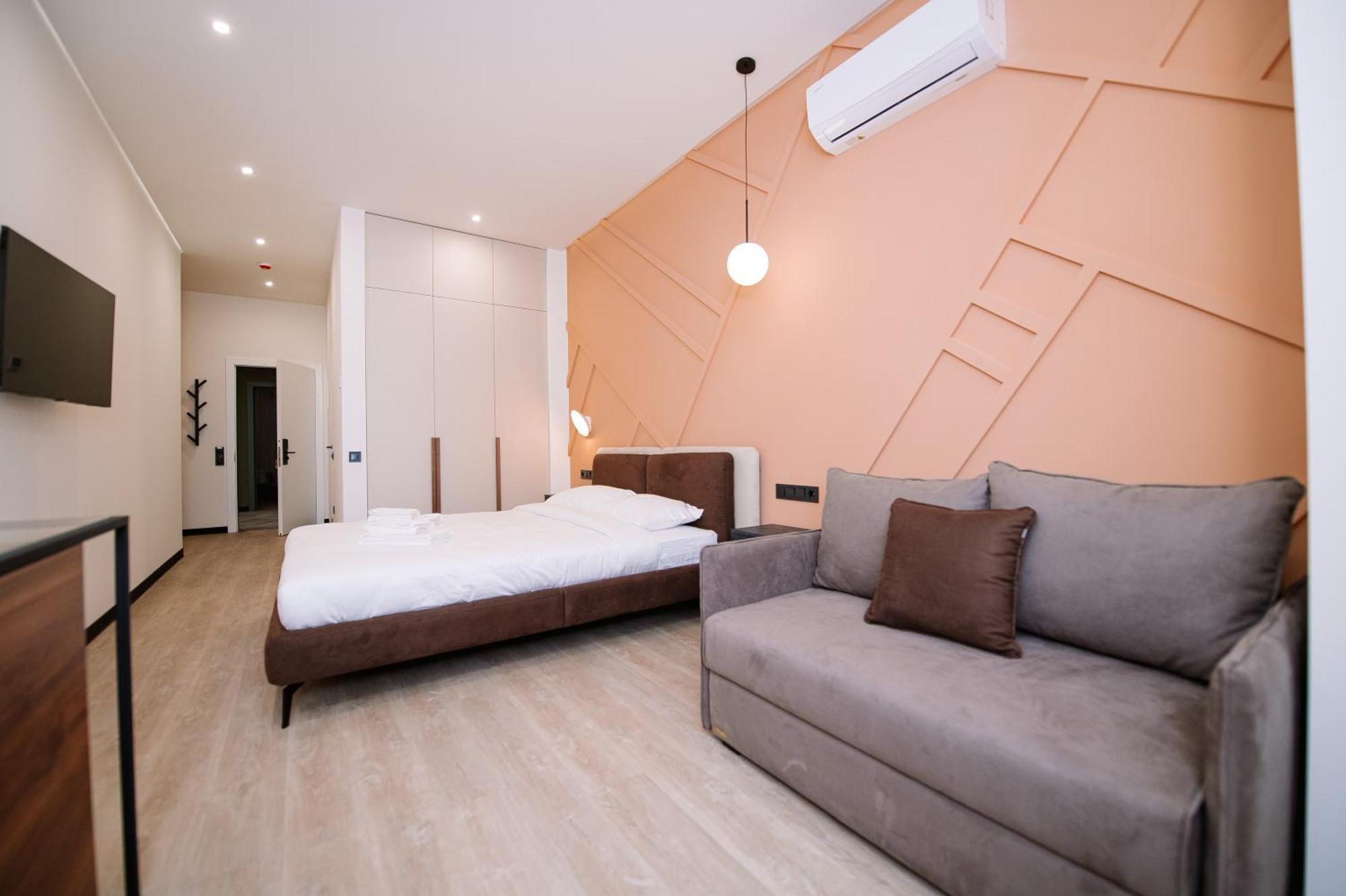 Select Hotel Львов Экстерьер фото