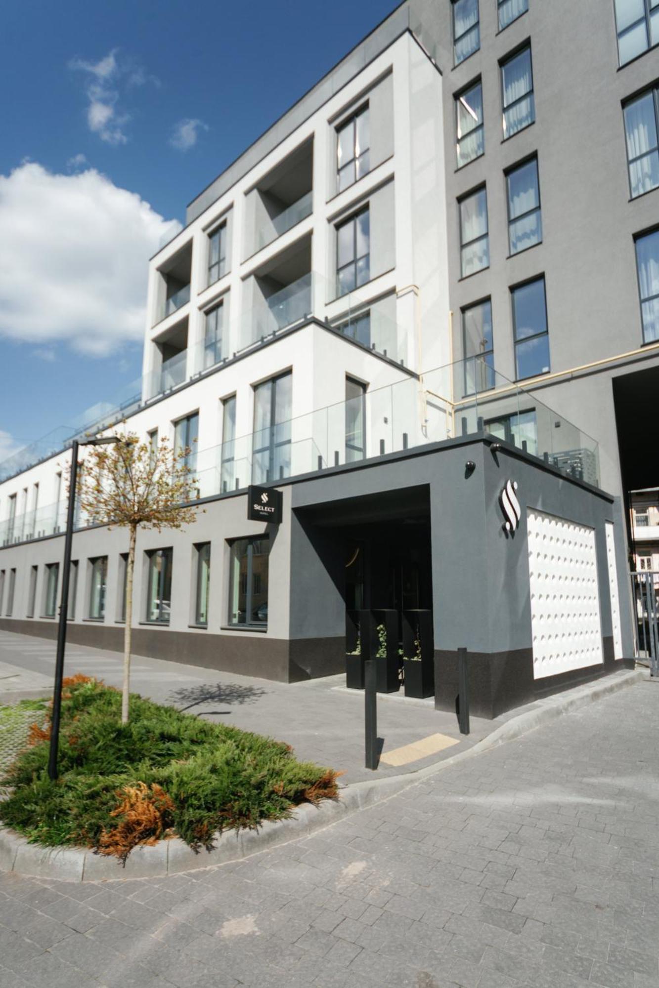 Select Hotel Львов Экстерьер фото