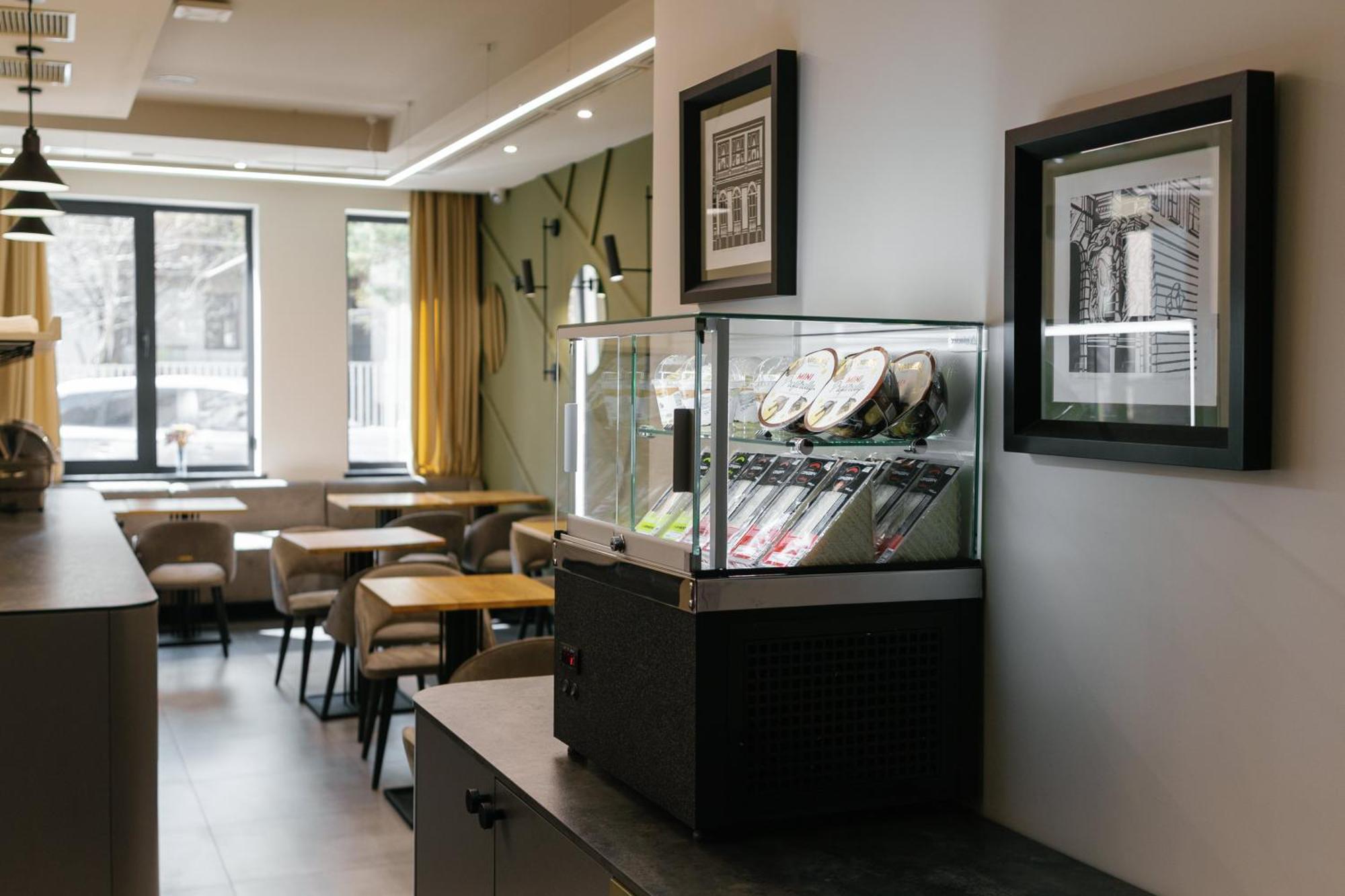 Select Hotel Львов Экстерьер фото